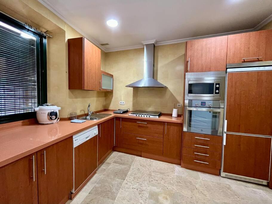 Apartamento Suite Alameda De Hercules Sevilla Bagian luar foto